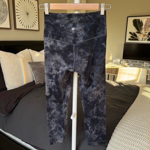 Lululemon Diamond Dye Invigorate High-Rise Tight 25” - Picture 5 of 6